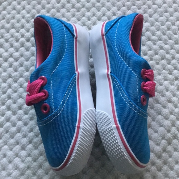 Girls blue and pink size 7 shoes NWT - Picture 4 of 9